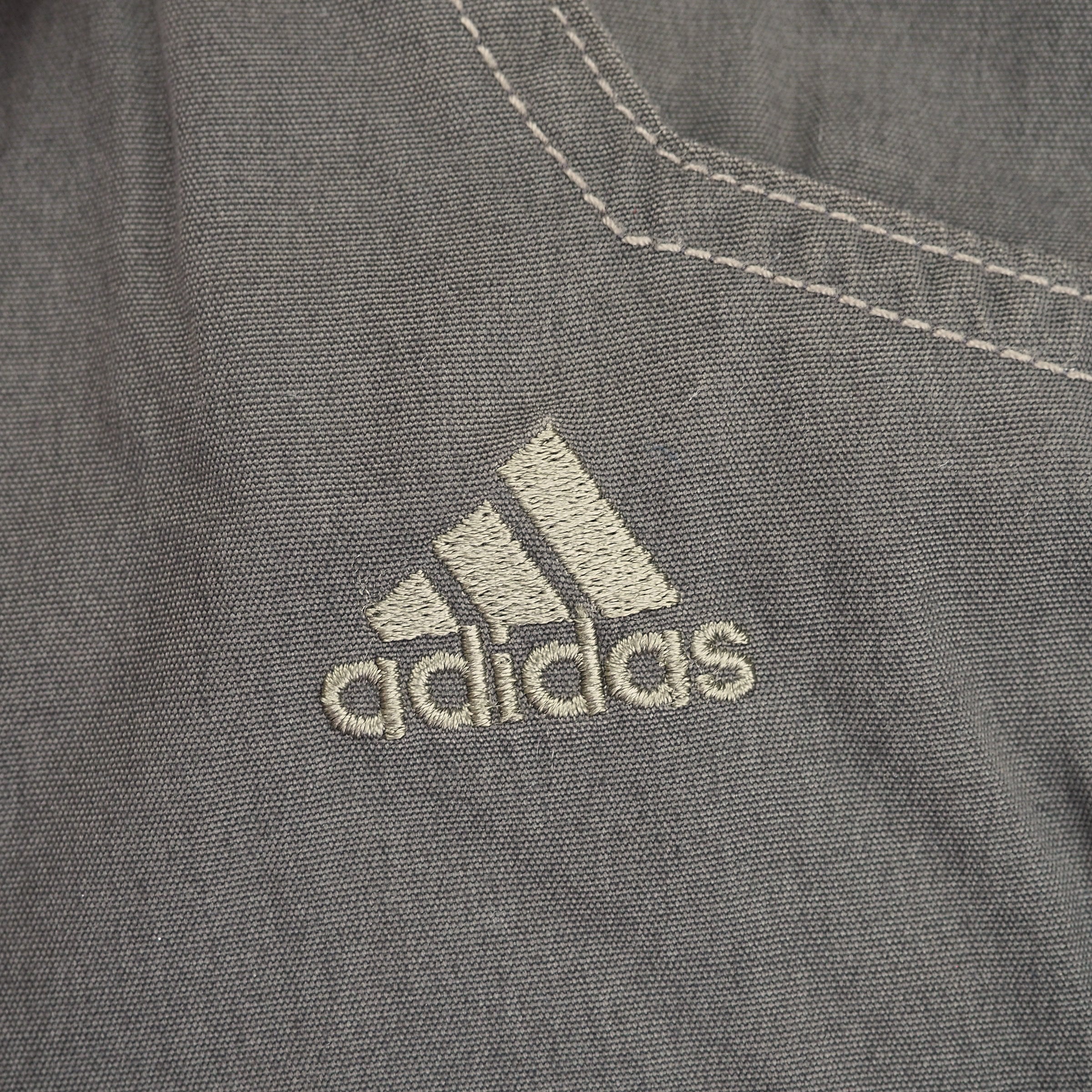 Adidas 3 Stripe Utility Cargo Shorts 046499 Grey Vintage 2006 Medium