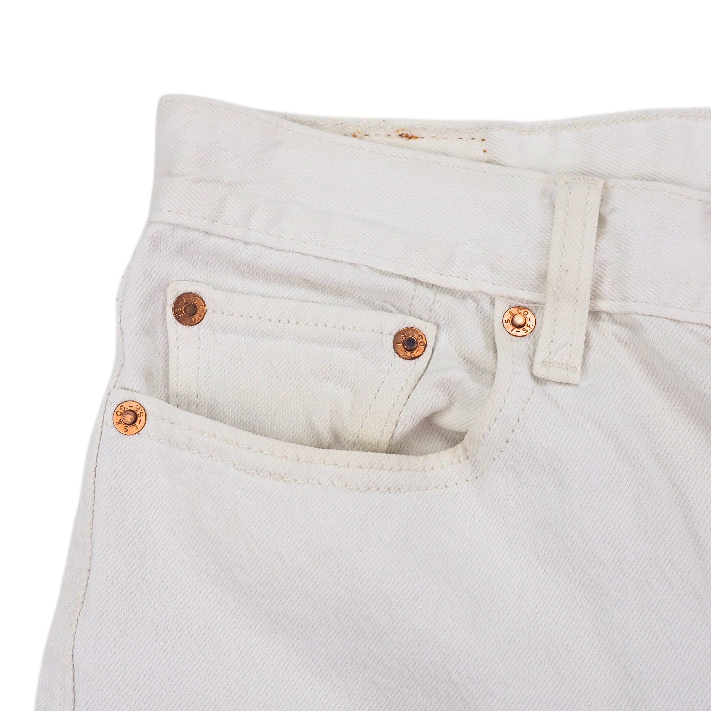 Levi's 501 90s Ankle Jeans White Denim With Frayed Cuffs Vintage W28
