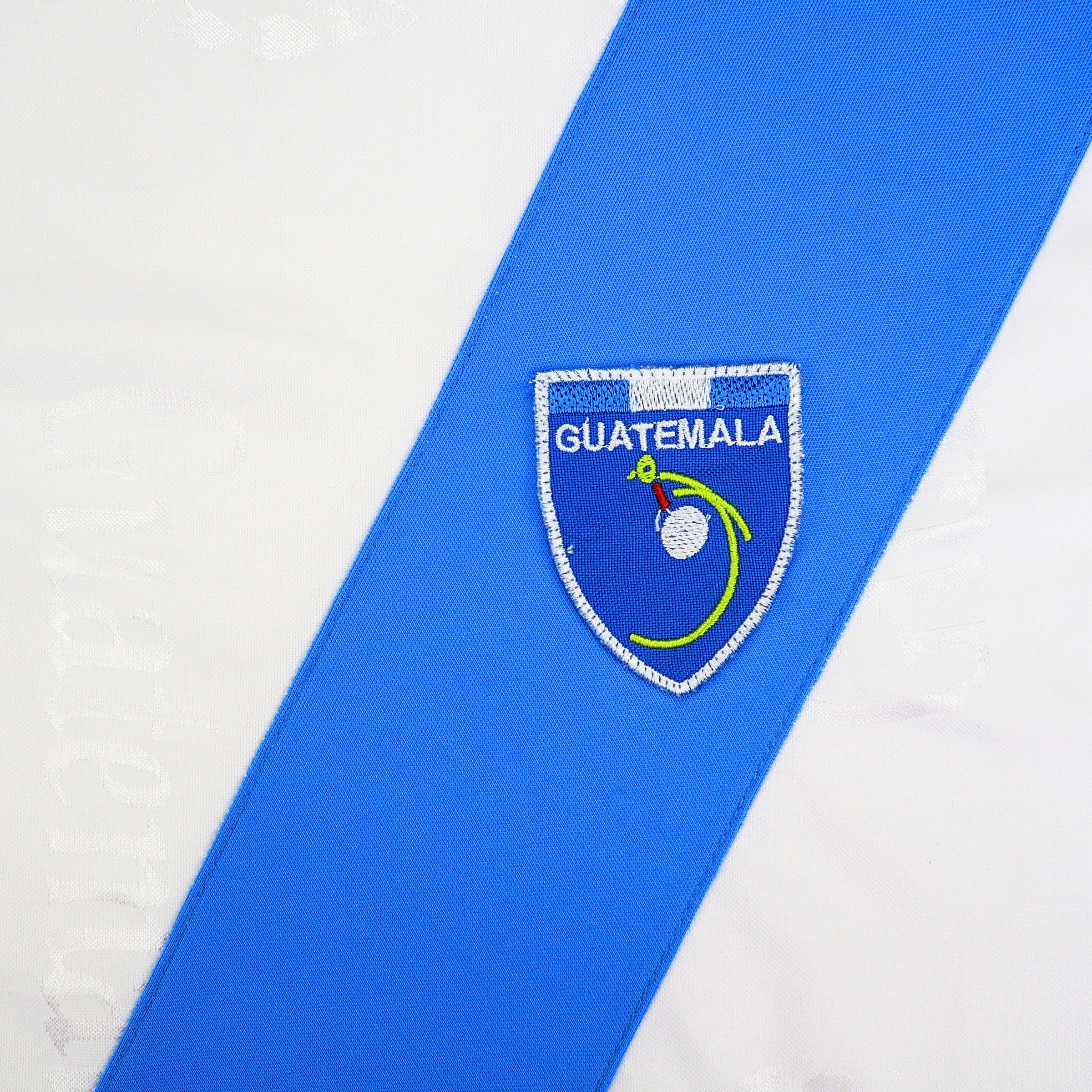 Umbro Vintage 90s Guatemala International Soccer Jersey XL