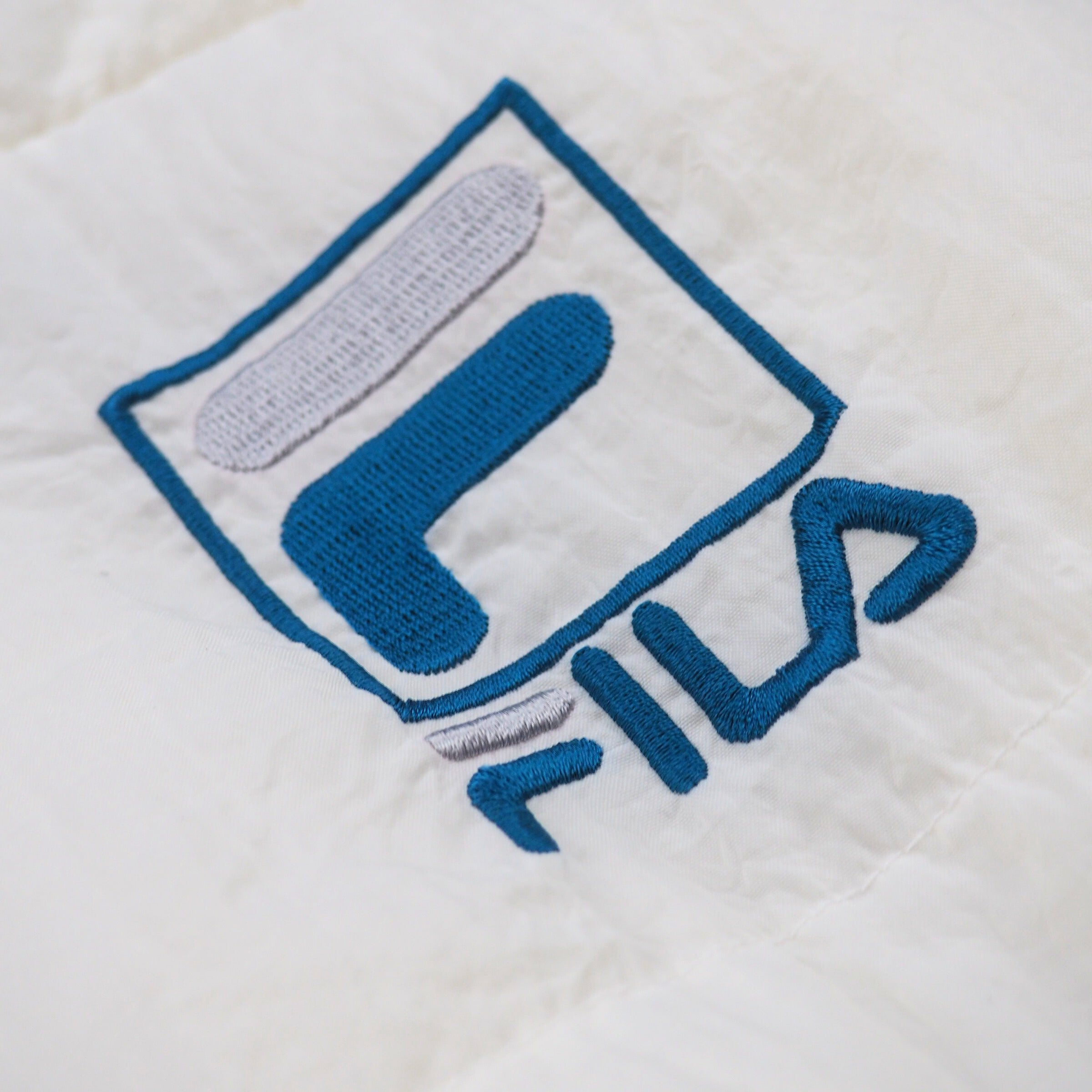 Fila Crepe Down Puffer Jacket White Authentic 90s Vintage Womens Small